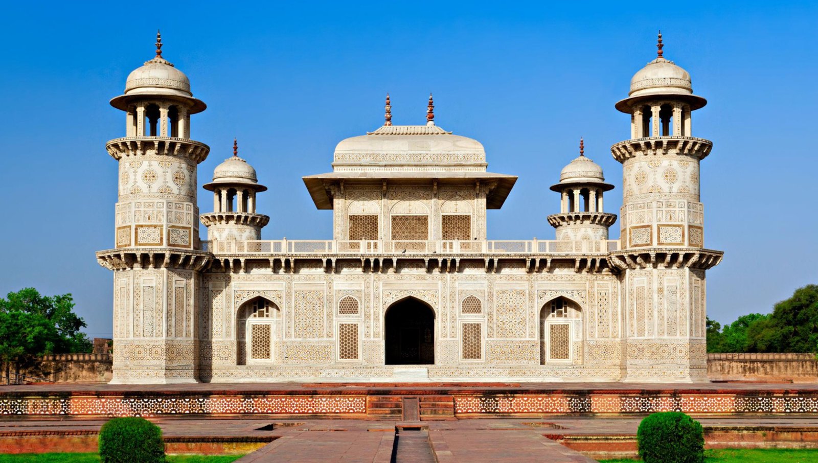agra 2